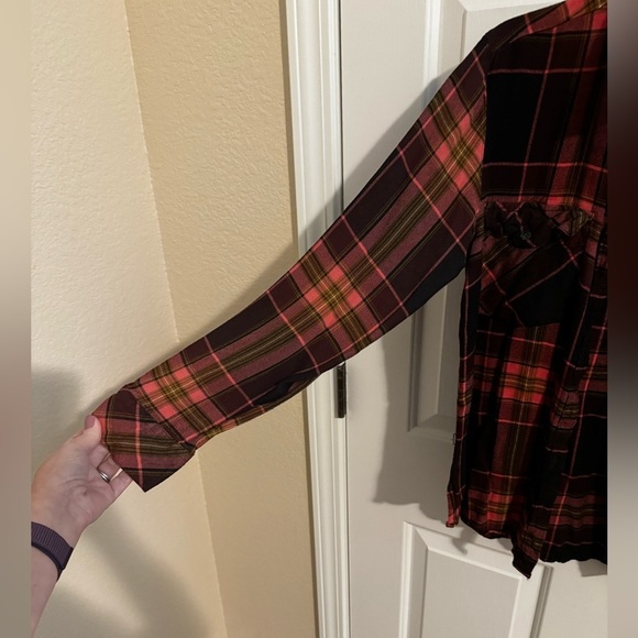 Sanctuary Women's Pink Plaid Boyfriend Button Up Size M - Picture 5 of 9